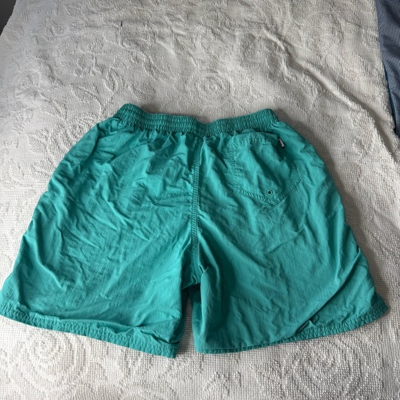 Nike Swim Trunks Mens Size L Green Swim Mesh Lined Shorts Solid Drawstring - Picture 6 of 7
